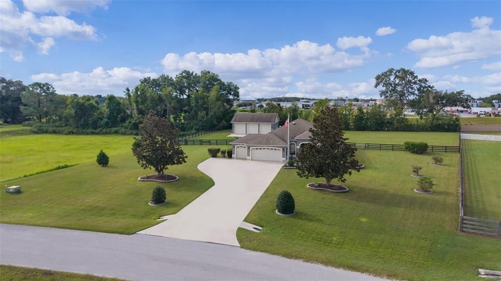 待售: $569,000 (3 贝兹, 2 浴室, 1955 平方英尺)