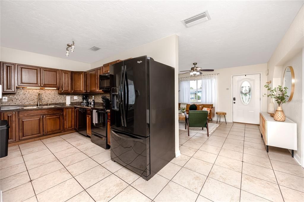 En Renta: $3,600 (3 camas, 2 baños, 1438 Pies cuadrados)