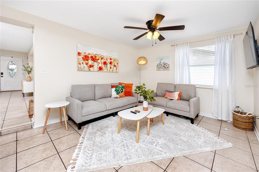 En Renta: $3,600 (3 camas, 2 baños, 1438 Pies cuadrados)