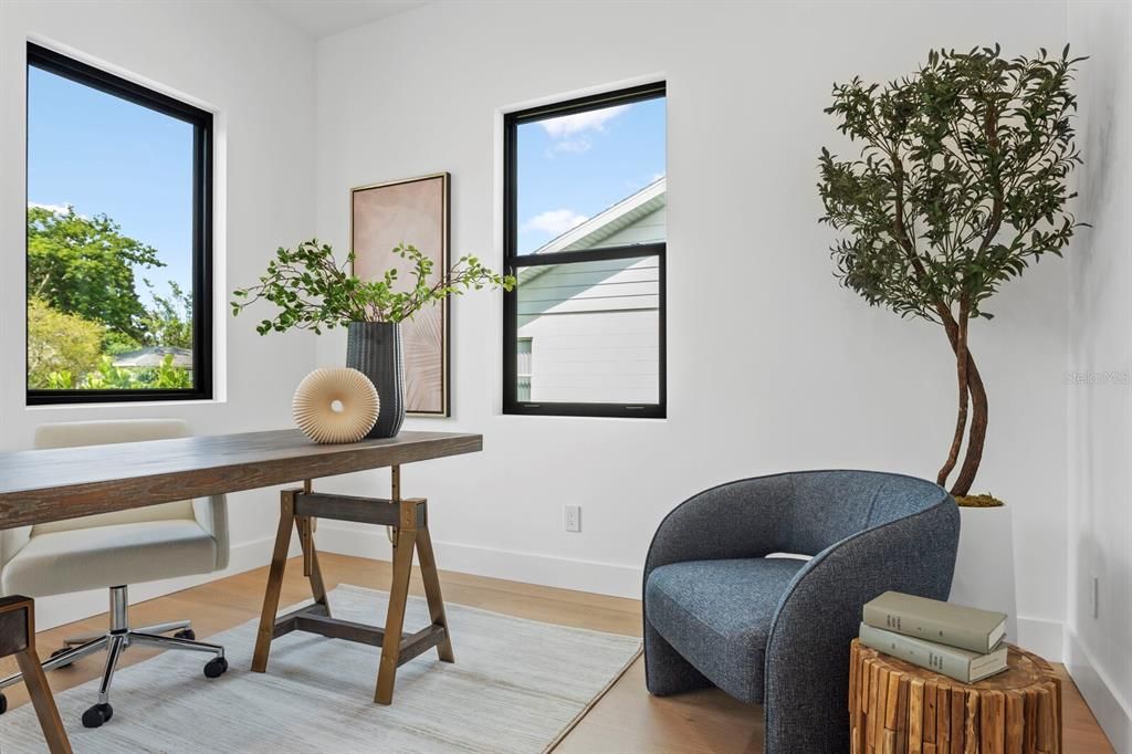 En Venta: $3,100,000 (4 camas, 3 baños, 2292 Pies cuadrados)