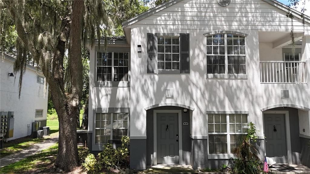 В аренду: $1,800 (2 спален, 2 ванн, 1042 Квадратных фут)