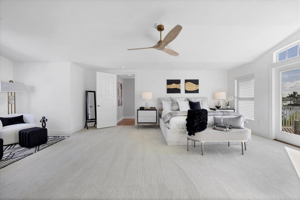 合同活跃: $3,995,000 (3 贝兹, 3 浴室, 4622 平方英尺)