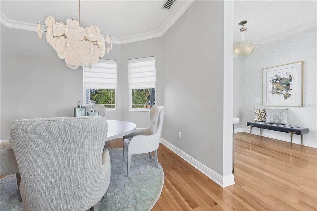 合同活跃: $3,995,000 (3 贝兹, 3 浴室, 4622 平方英尺)