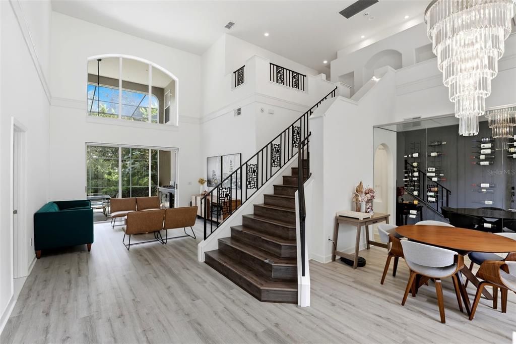 合同活跃: $1,299,000 (5 贝兹, 4 浴室, 3415 平方英尺)