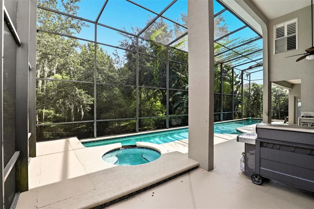 合同活跃: $1,299,000 (5 贝兹, 4 浴室, 3415 平方英尺)