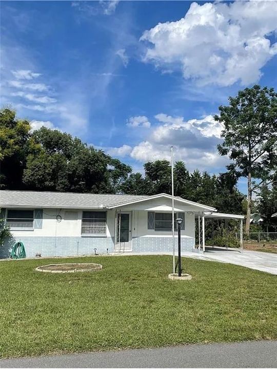 Vendido Recientemente: $125,088 (2 camas, 1 baños, 1049 Pies cuadrados)