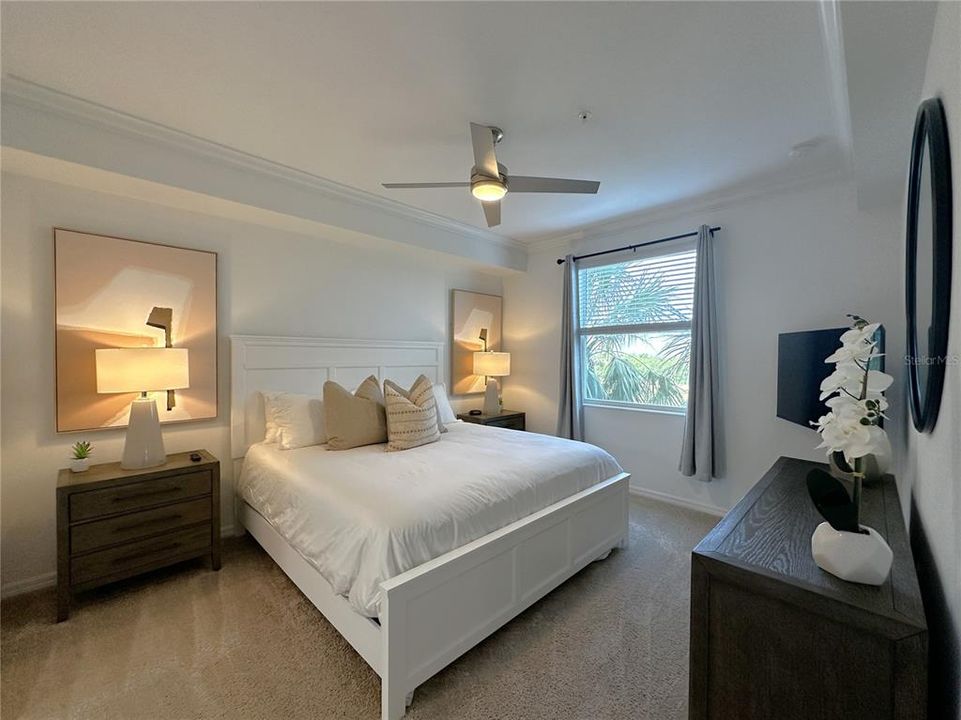 For Rent: $5,000 (2 beds, 2 baths, 1120 Square Feet)