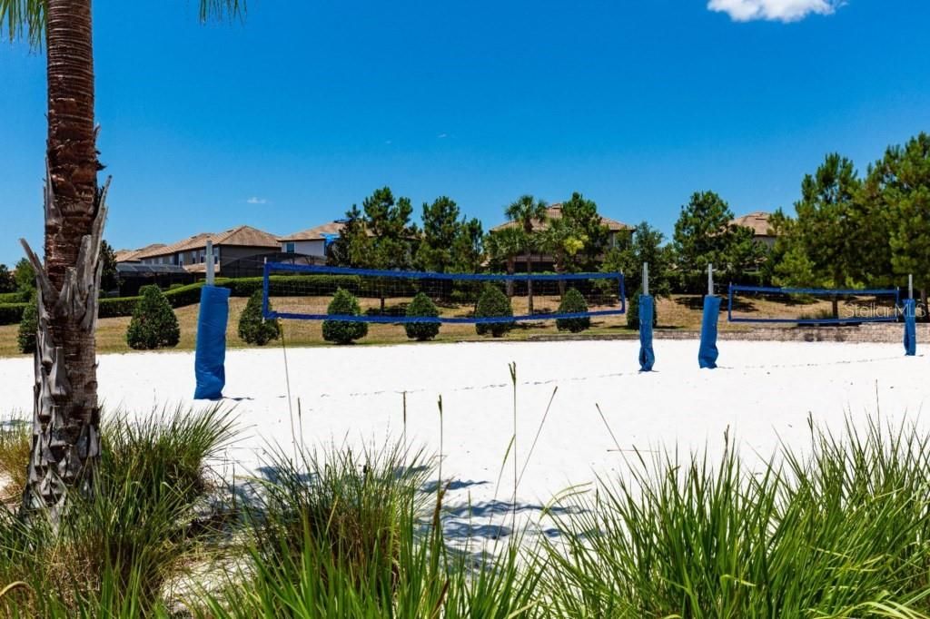 На продажу: $1,050,000 (9 спален, 5 ванн, 3909 Квадратных фут)