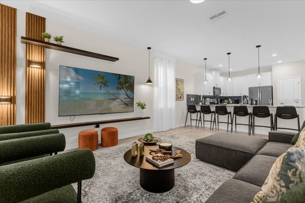 На продажу: $1,050,000 (9 спален, 5 ванн, 3909 Квадратных фут)