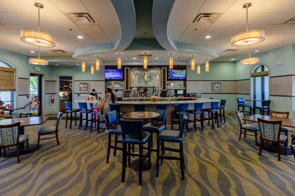 На продажу: $1,050,000 (9 спален, 5 ванн, 3909 Квадратных фут)