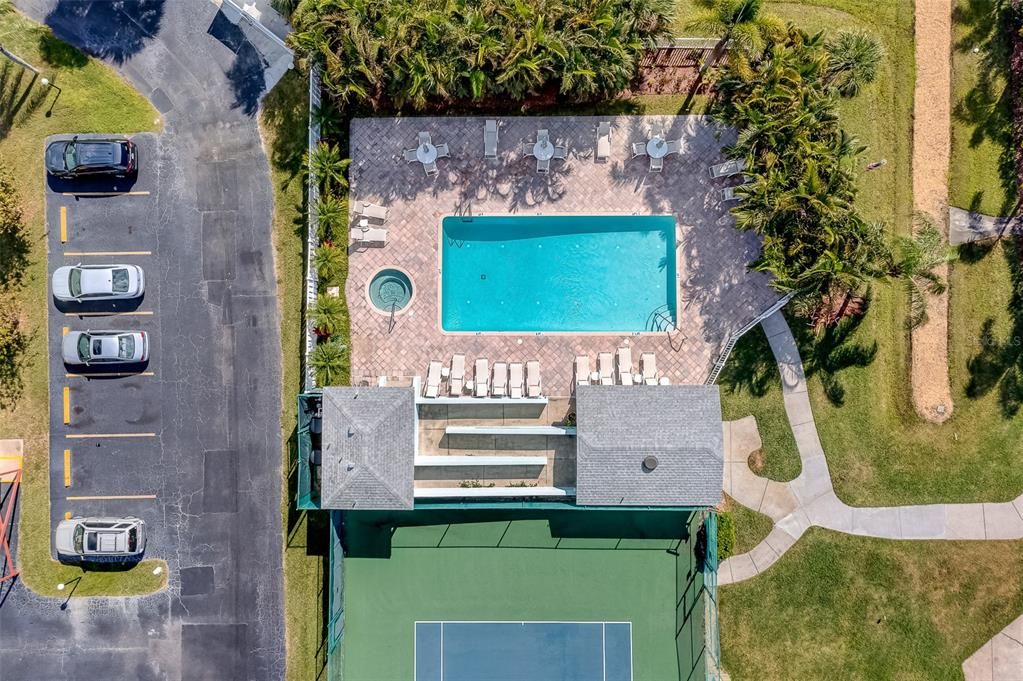 For Rent: $3,150 (2 beds, 2 baths, 1100 Square Feet)