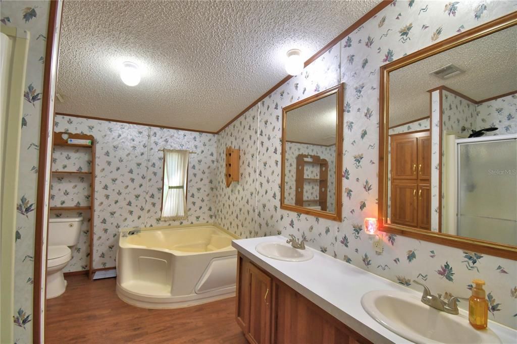 En Venta: $205,000 (3 camas, 2 baños, 1620 Pies cuadrados)