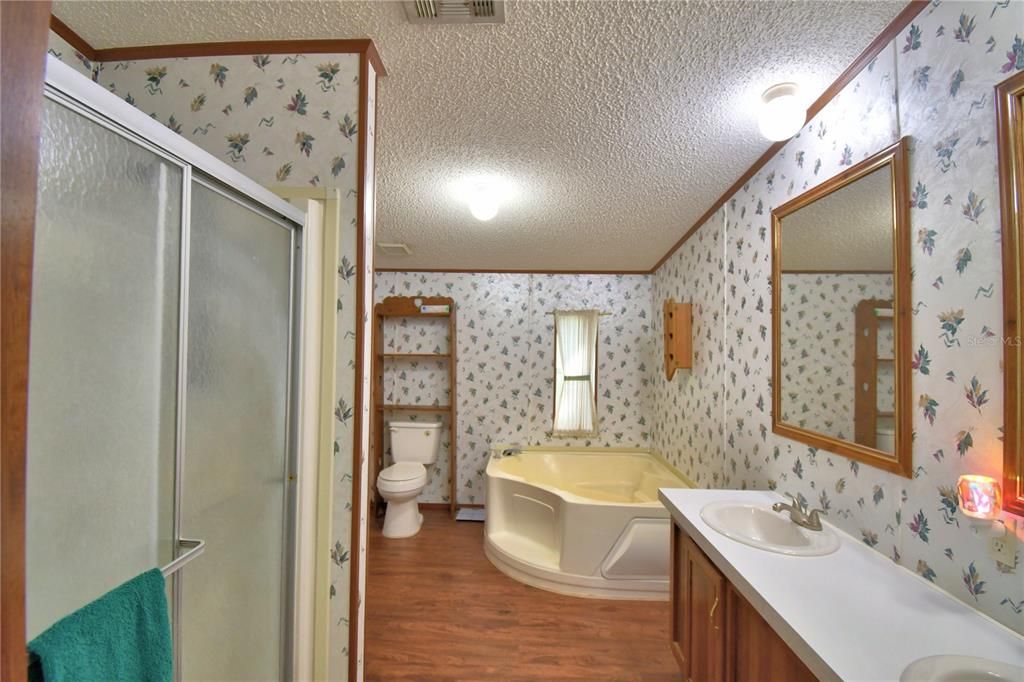 En Venta: $205,000 (3 camas, 2 baños, 1620 Pies cuadrados)