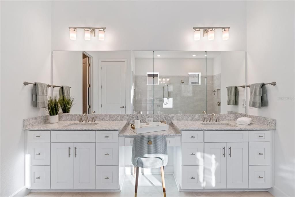 На продажу: $1,395,000 (3 спален, 3 ванн, 3072 Квадратных фут)