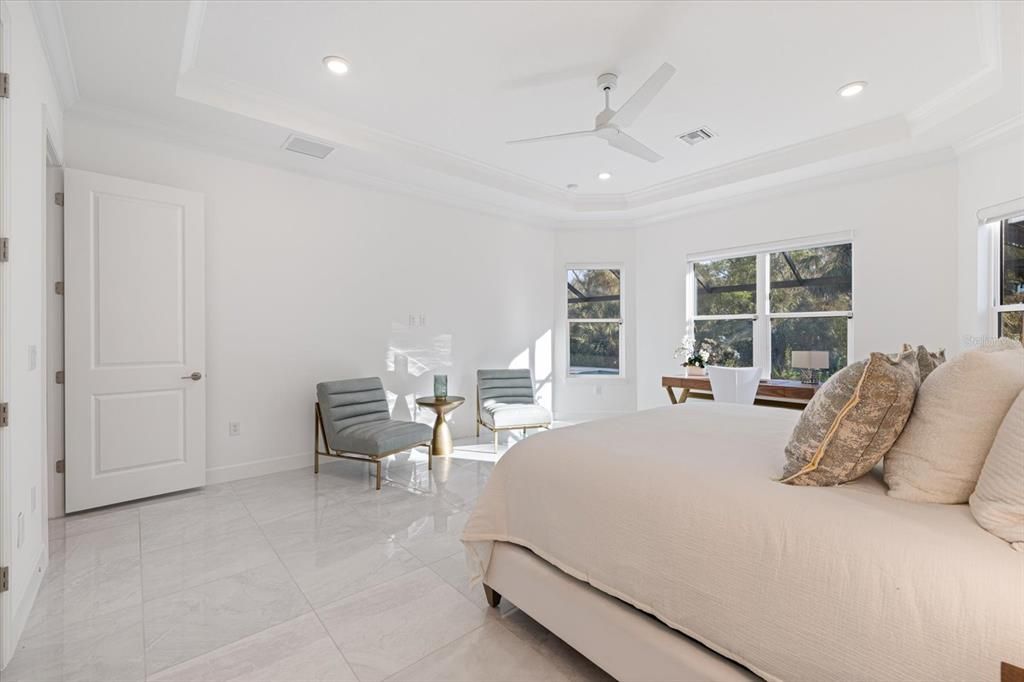 На продажу: $1,395,000 (3 спален, 3 ванн, 3072 Квадратных фут)