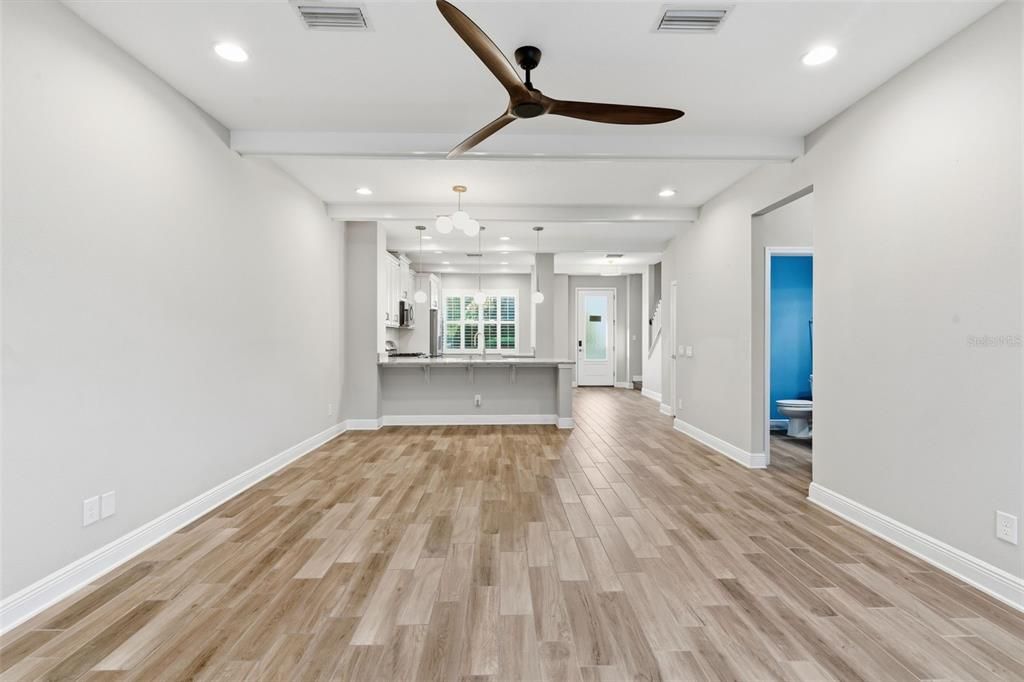 En Renta: $2,495 (2 camas, 2 baños, 1772 Pies cuadrados)