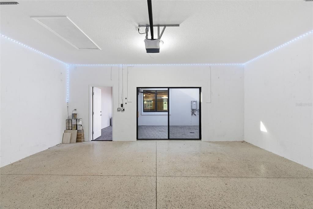 En Renta: $2,495 (2 camas, 2 baños, 1772 Pies cuadrados)