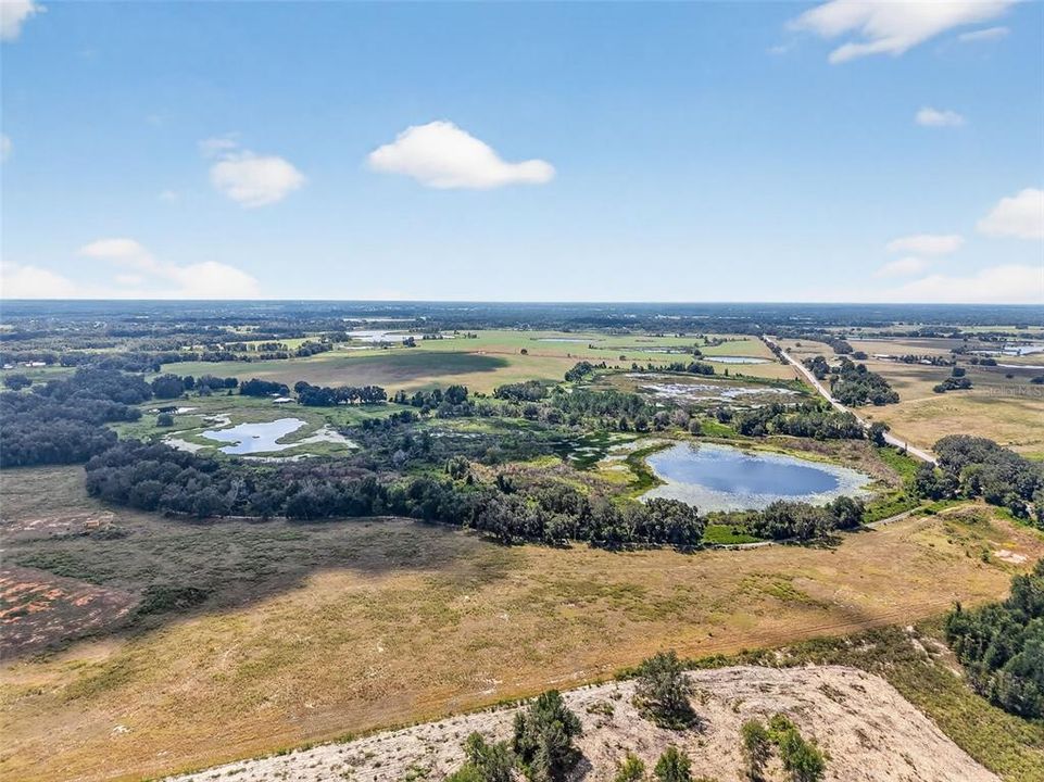 En Venta: $600,000 (32.47 acres)