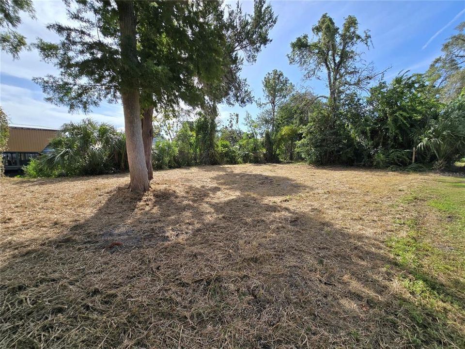 En Venta: $139,000 (0.23 acres)