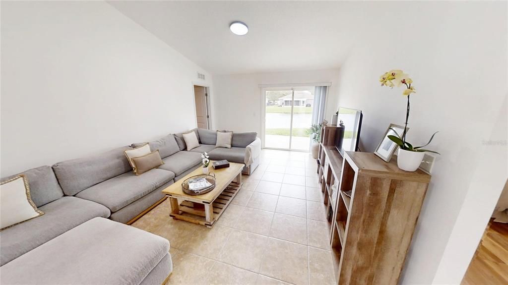 待售: $327,000 (3 贝兹, 2 浴室, 1206 平方英尺)