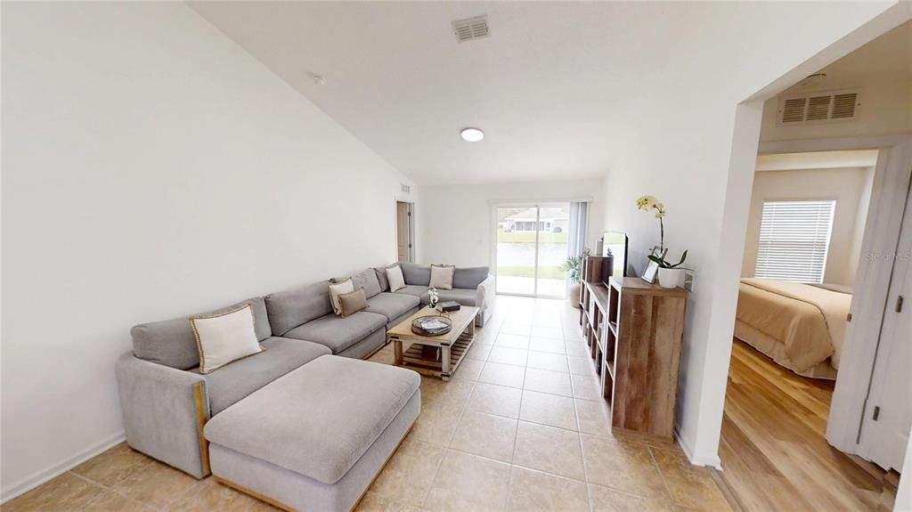 待售: $327,000 (3 贝兹, 2 浴室, 1206 平方英尺)