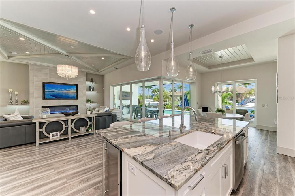 Active With Contract: $1,425,000 (3 beds, 2 baths, 2504 Square Feet)