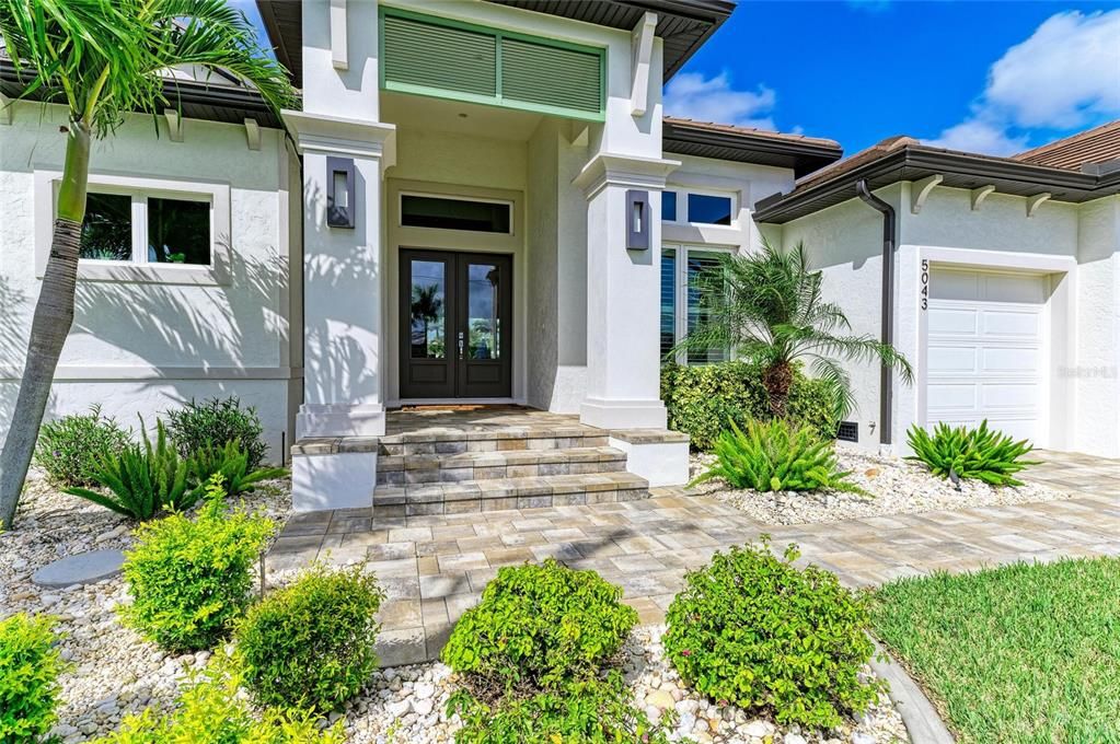 Active With Contract: $1,425,000 (3 beds, 2 baths, 2504 Square Feet)