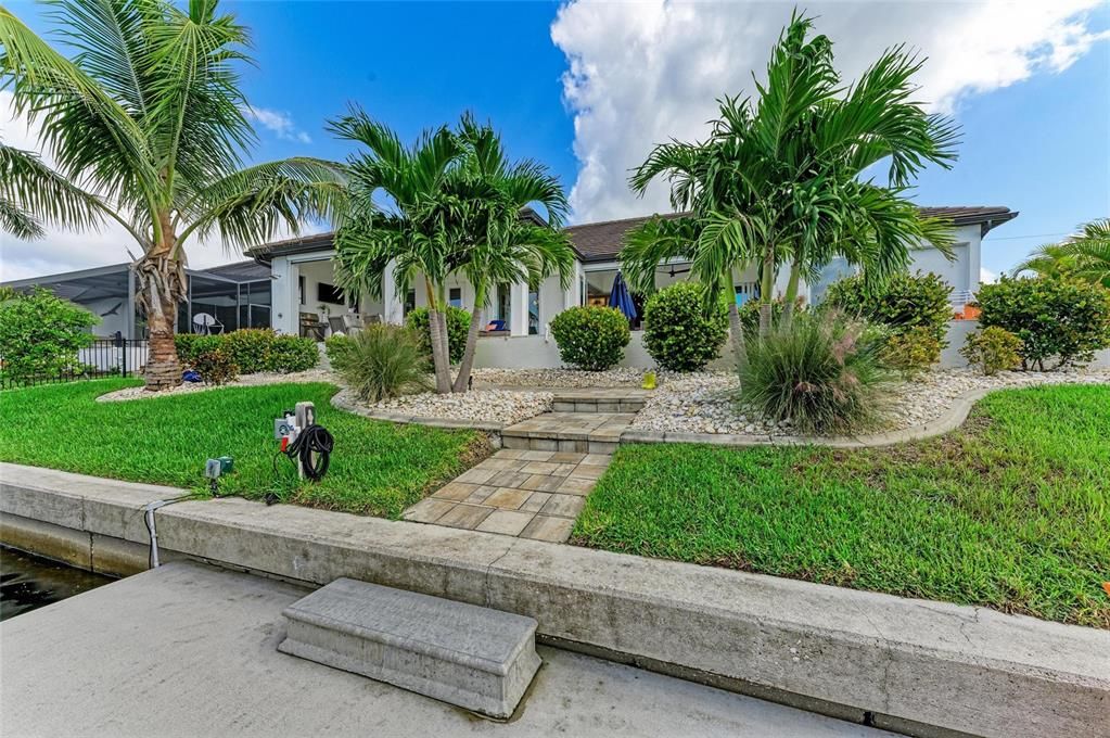 Active With Contract: $1,425,000 (3 beds, 2 baths, 2504 Square Feet)