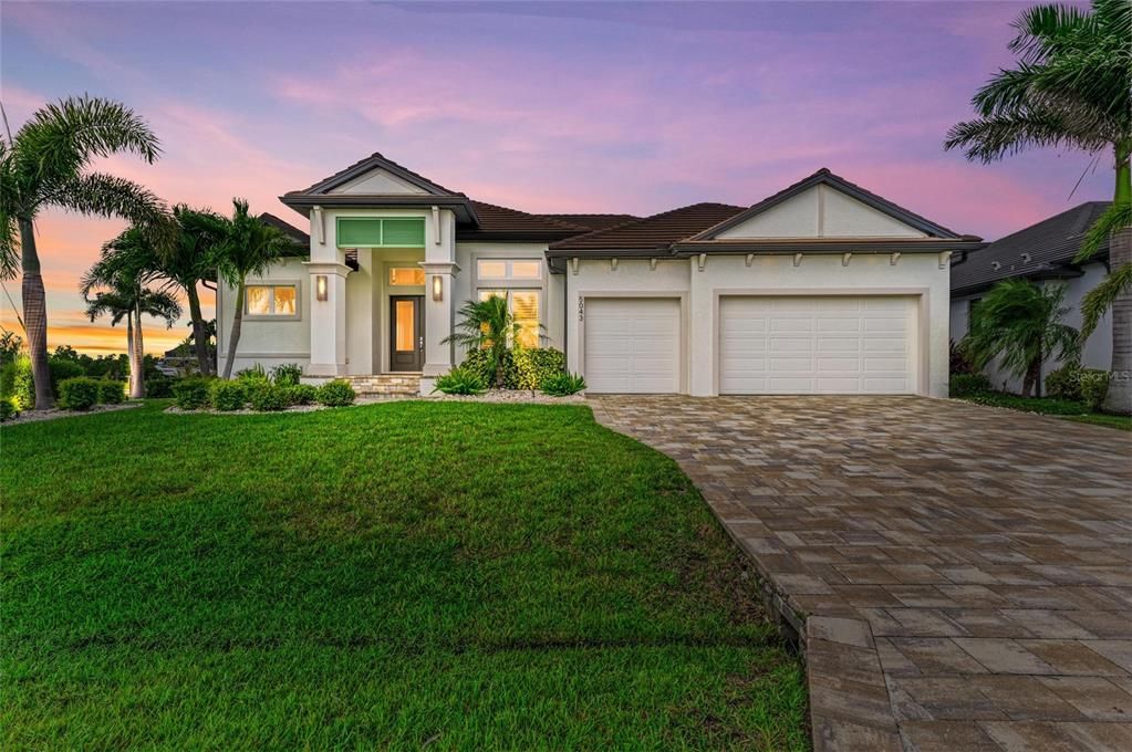 Active With Contract: $1,425,000 (3 beds, 2 baths, 2504 Square Feet)