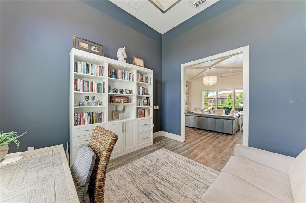 Active With Contract: $1,425,000 (3 beds, 2 baths, 2504 Square Feet)