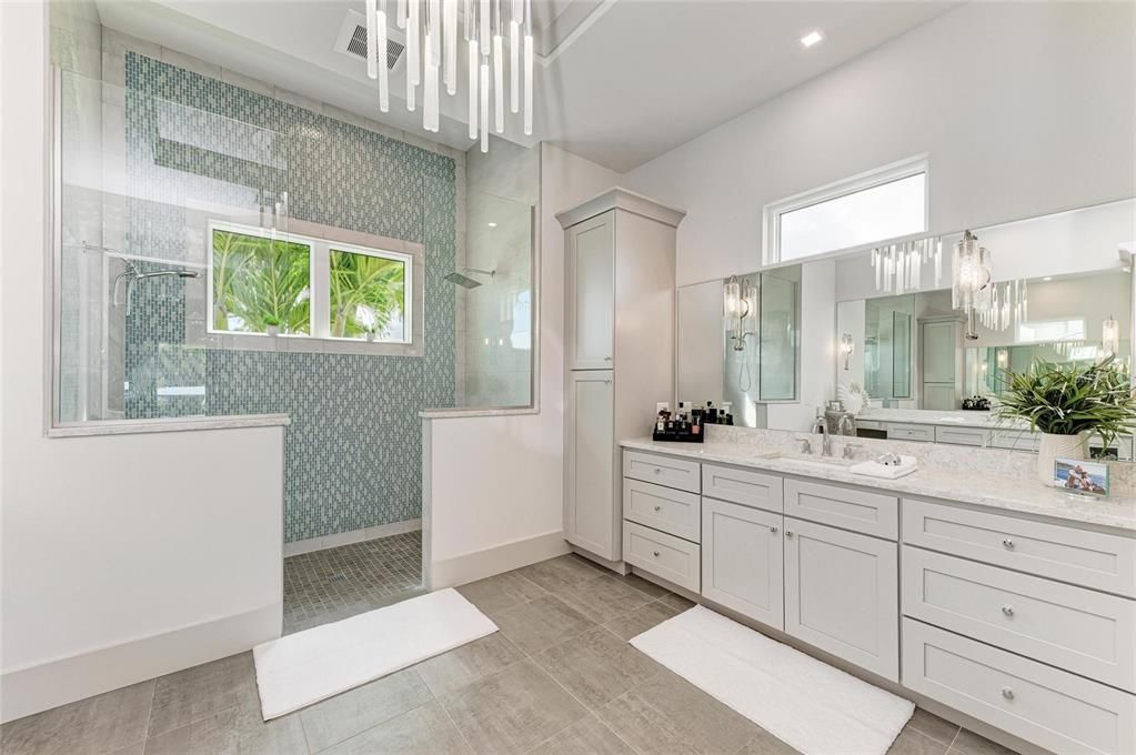 Active With Contract: $1,425,000 (3 beds, 2 baths, 2504 Square Feet)