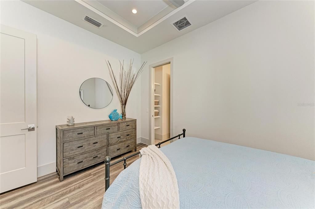 Active With Contract: $1,425,000 (3 beds, 2 baths, 2504 Square Feet)