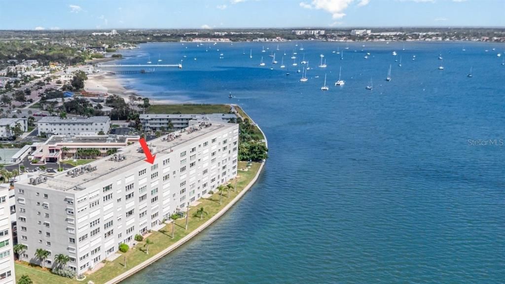 Recently Sold: $275,000 (1 beds, 1 baths, 1170 Square Feet)