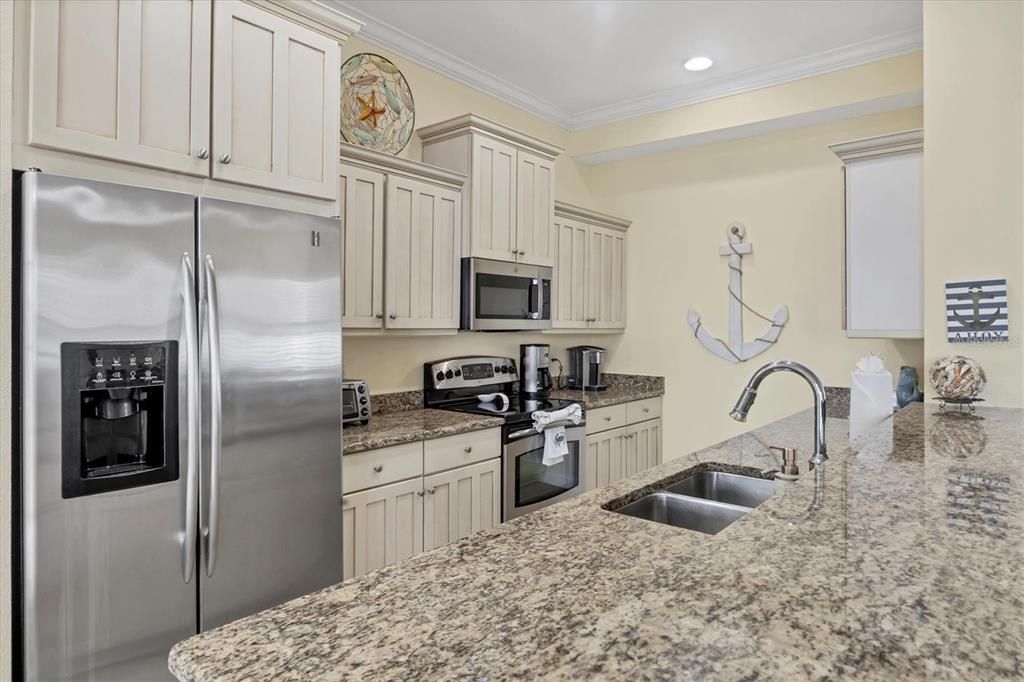 待售: $1,049,000 (4 贝兹, 3 浴室, 2160 平方英尺)