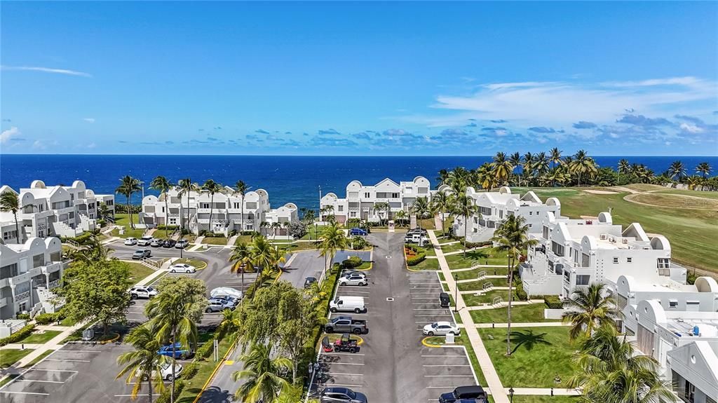 For Sale: $1,100,000 (3 beds, 2 baths, 1433 Square Feet)