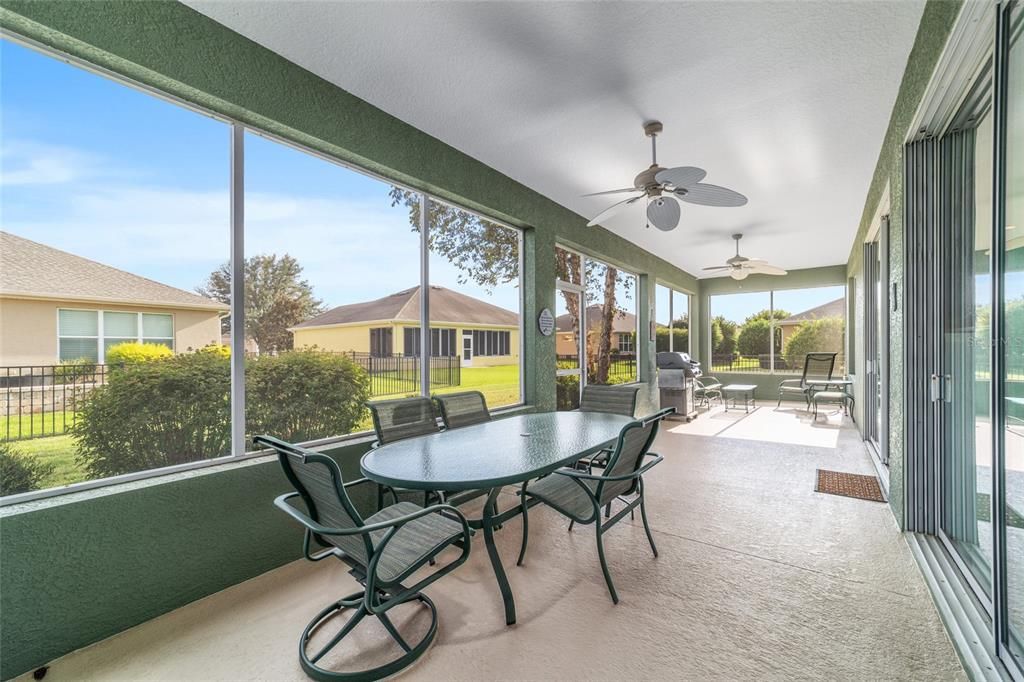 Active With Contract: $375,000 (3 beds, 2 baths, 2122 Square Feet)