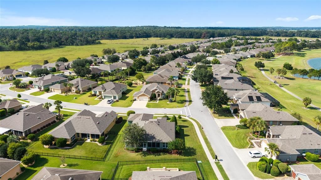 Active With Contract: $375,000 (3 beds, 2 baths, 2122 Square Feet)