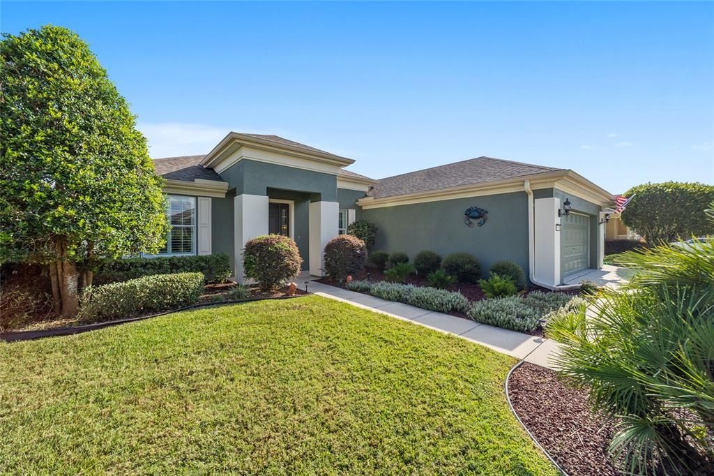 Active With Contract: $375,000 (3 beds, 2 baths, 2122 Square Feet)