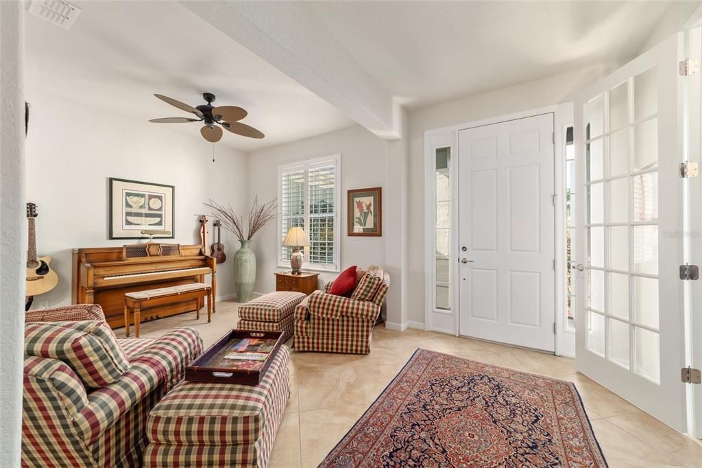 Active With Contract: $375,000 (3 beds, 2 baths, 2122 Square Feet)