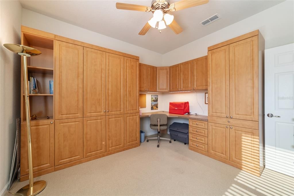 Active With Contract: $375,000 (3 beds, 2 baths, 2122 Square Feet)