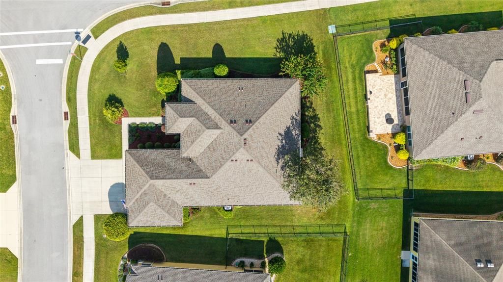 Active With Contract: $375,000 (3 beds, 2 baths, 2122 Square Feet)