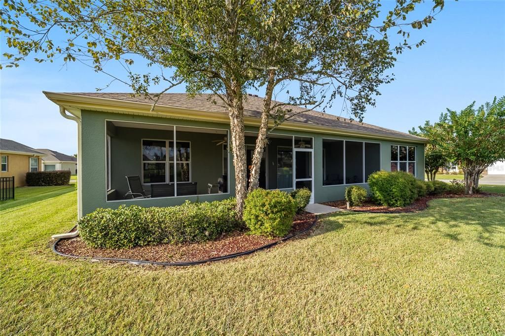 Active With Contract: $375,000 (3 beds, 2 baths, 2122 Square Feet)