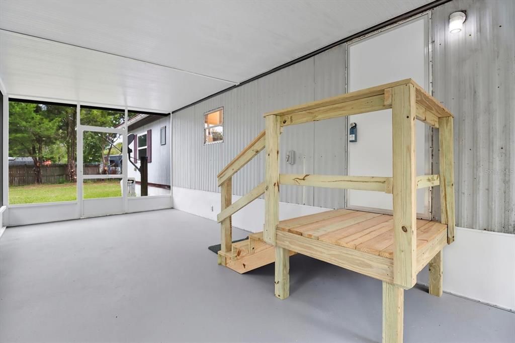 待售: $175,000 (3 贝兹, 2 浴室, 1152 平方英尺)