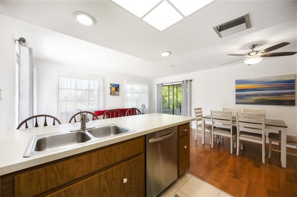 Active With Contract: $455,000 (3 beds, 2 baths, 1303 Square Feet)