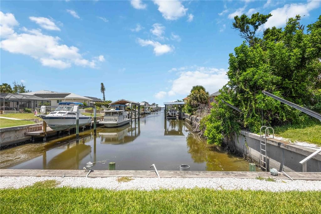 Active With Contract: $455,000 (3 beds, 2 baths, 1303 Square Feet)