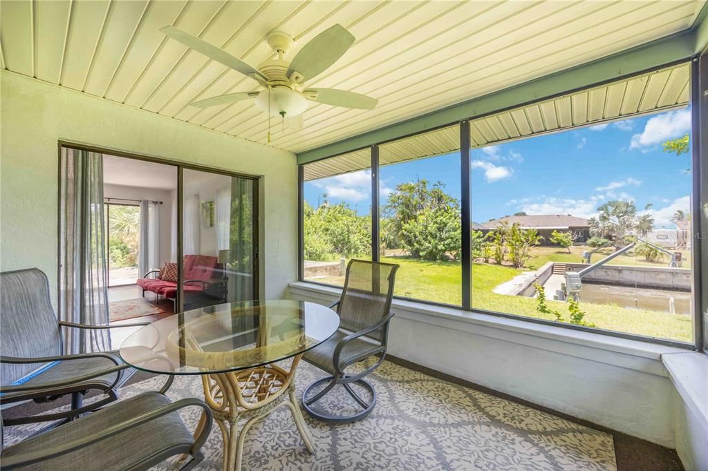 Active With Contract: $455,000 (3 beds, 2 baths, 1303 Square Feet)