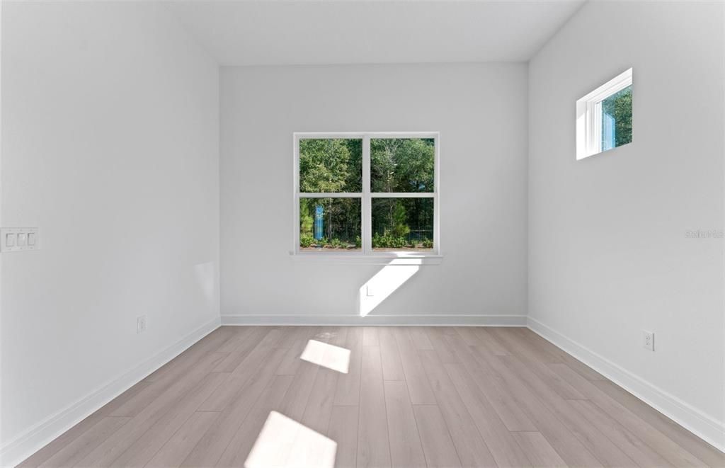 En Venta: $551,850 (3 camas, 3 baños, 2483 Pies cuadrados)