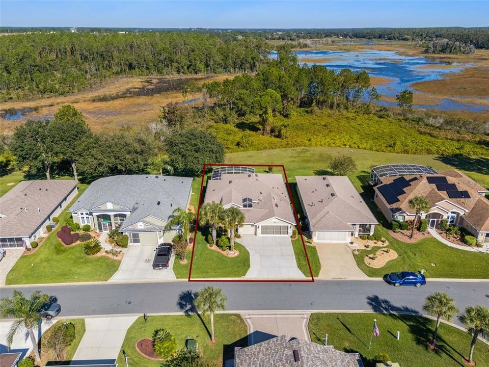 Под контрактом: $385,000 (3 спален, 2 ванн, 2013 Квадратных фут)