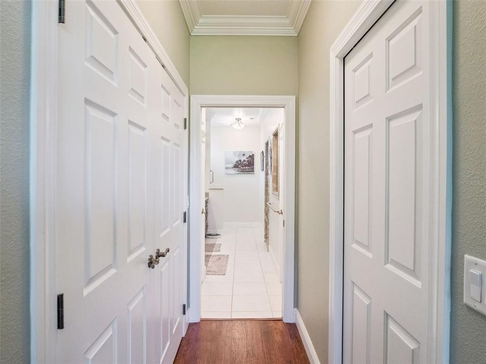 Под контрактом: $385,000 (3 спален, 2 ванн, 2013 Квадратных фут)