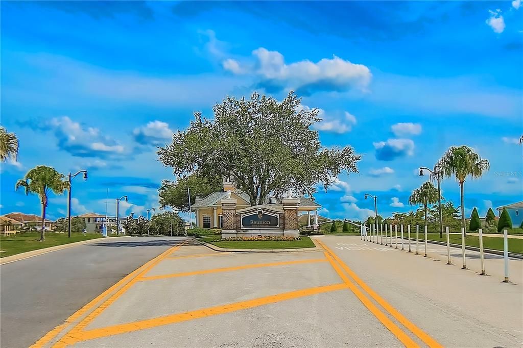 待售: $675,000 (5 贝兹, 4 浴室, 3270 平方英尺)